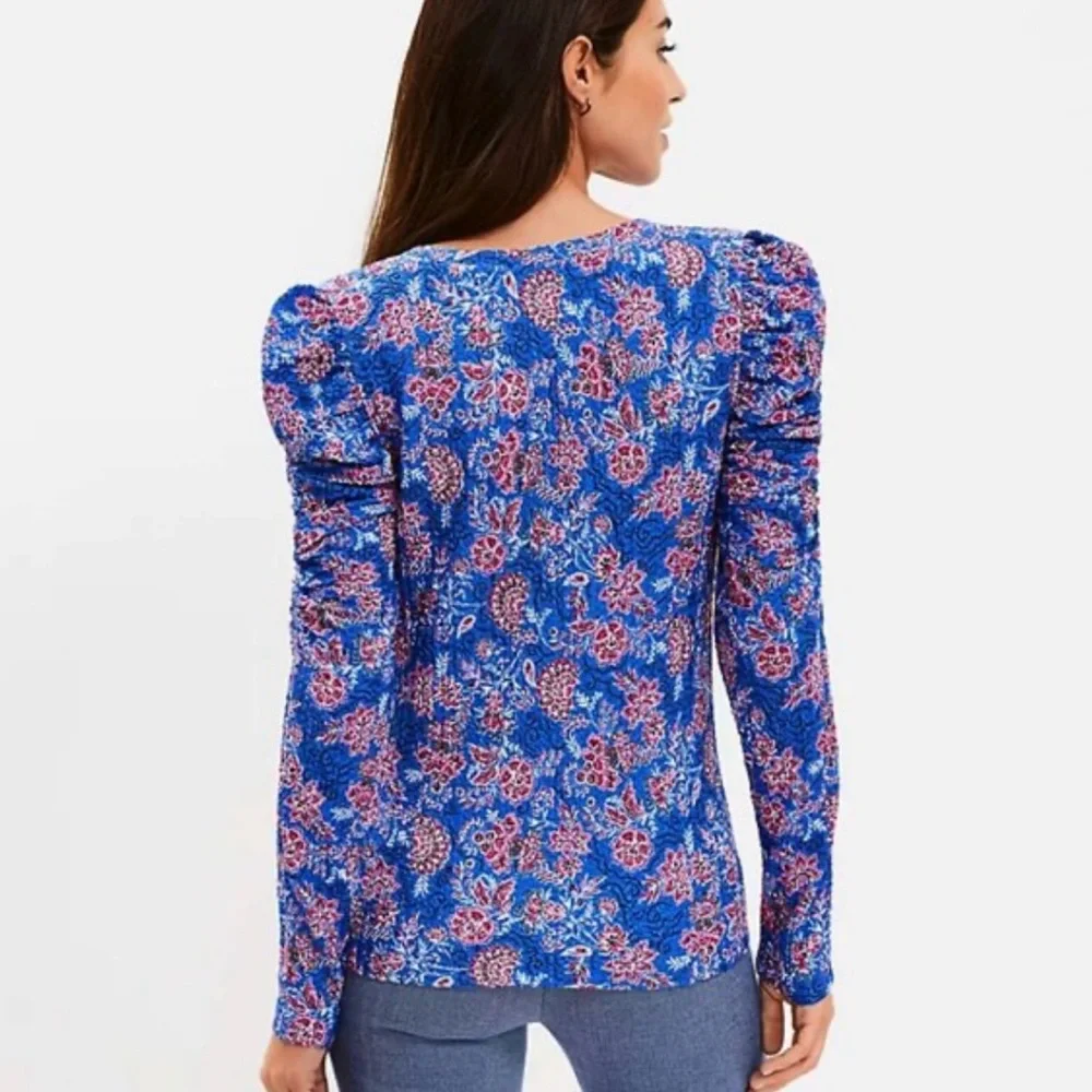 NWT New LOFT Women’s Floral V Neck Puff Long Sleeved Stretch Top Blouse Small